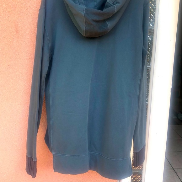True Religion Pullover/Hoodie - Picture 2 of 12